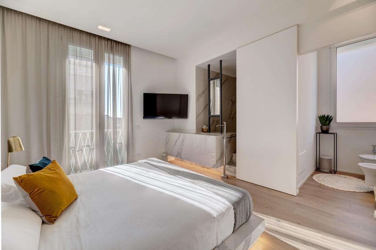 Le Palmette Suites 칼리아리 외부 사진